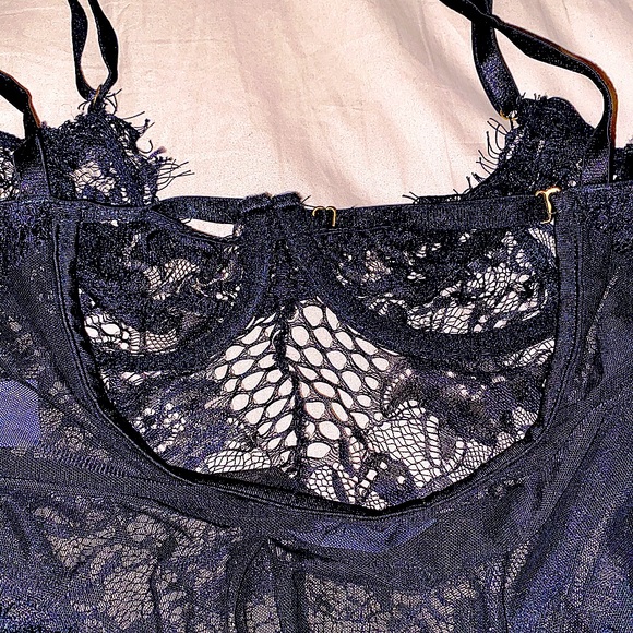Want My Look Lace Bodysuit (Black) Size Small - Picture 7 of 13